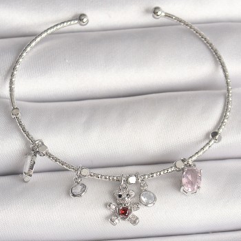 Pirinç Gümüş Renk Sallantı Zirkon Taşlı Ayıcık Figür Kırmızı Taş Detay Charm Kadın Bileklik