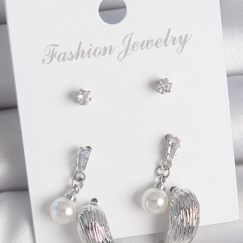 Pirinç Gümüş Renk Sallantılı Zirkon Taşlı Damla Model 3 Çift Kadın Küpe Seti