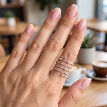 Pirinç Gümüş Renk Spiral Topçuklu Model Kadın Yüzük