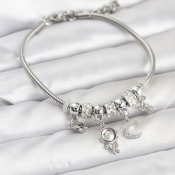 Pirinç Gümüş Renk Uzay Tema Charmlı Kadın Bileklik