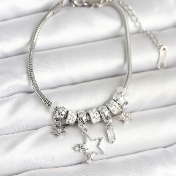 Pirinç Gümüş Renk Yıldız Charmlı Kadın Bileklik