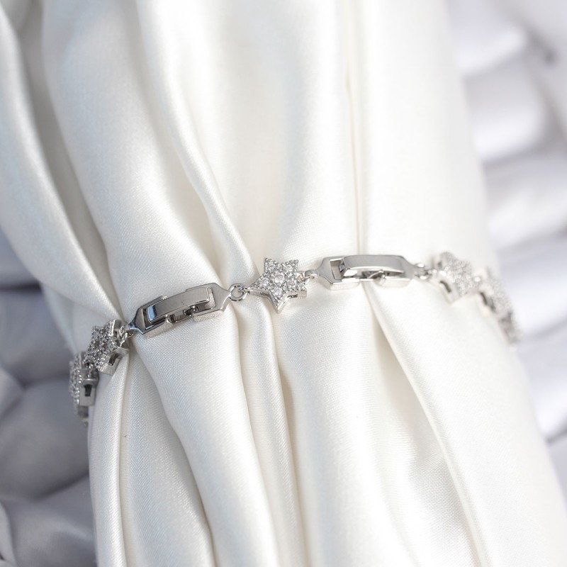 Pirinç Gümüş Renk Yıldız Model Kadın Bileklik