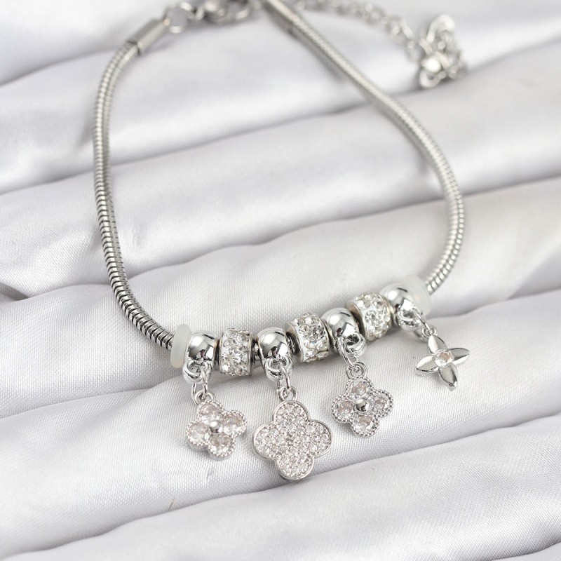 Pirinç Gümüş Renk Yonca Model Kadın Bileklik