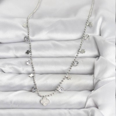 Pirinç Gümüş Renk Yonca Model Kadın Kolye