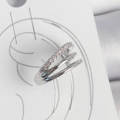 Pirinç Gümüş Renk Zirkon Taşlı 3'Lü Sıralı Model Kadın Kıkırdak Küpe