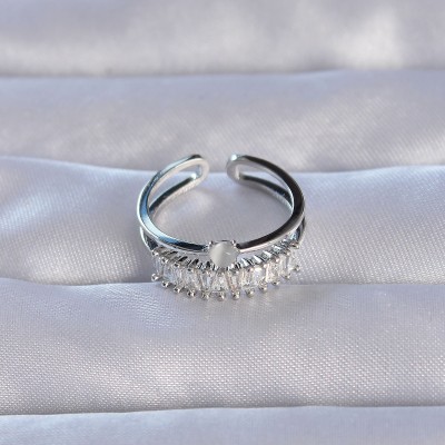 Pirinç Gümüş Renk Zirkon Taşlı Baget Su Yolu Model Ayarlanabilir Yüzük