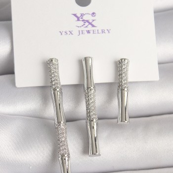 Pirinç Gümüş Renk Zirkon Taşlı Bambu Model 3'Lü Kadın Kombin Küpe