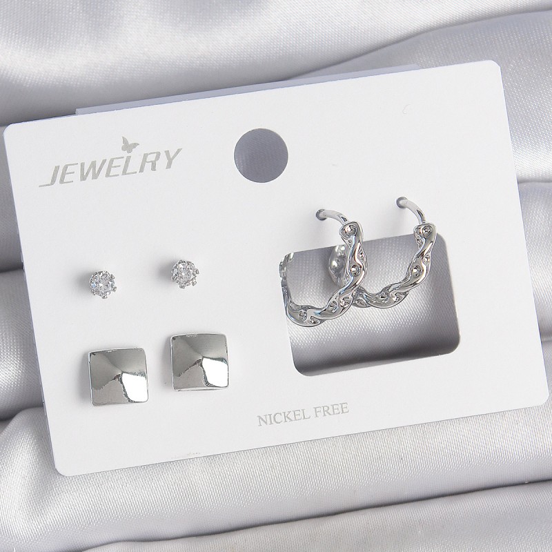 Pirinç Gümüş Renk Zirkon Taşlı Burgu Halka Model Kare Detay 3 Çift Kadın Küpe Seti