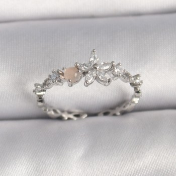 Pirinç Gümüş Renk Zirkon Taşlı Çiçek Model Ayarlanabilir Yüzük