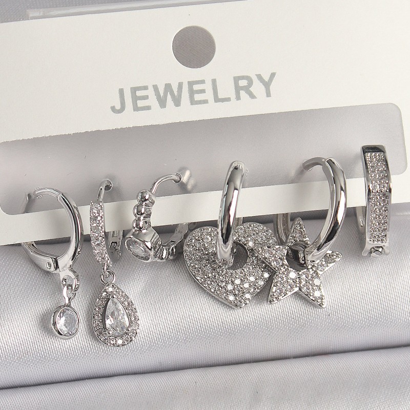 Pirinç Gümüş Renk Zirkon Taşlı Çoklu Figür Kadın Küpe Seti