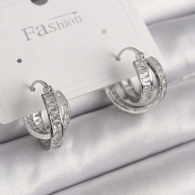 Pirinç Gümüş Renk Zirkon Taşlı Halka Model Kadın Küpe