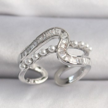 Pirinç Gümüş Renk Zirkon Taşlı İnci Detay VIP Seri Kadın Yüzük