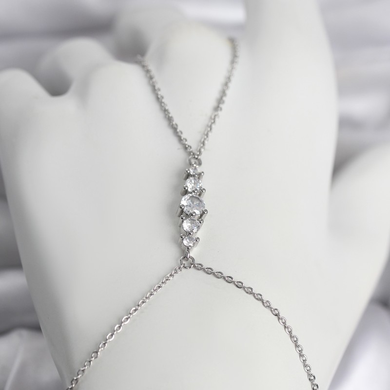 Pirinç Gümüş Renk Zirkon Taşlı Kadın Şahmeran