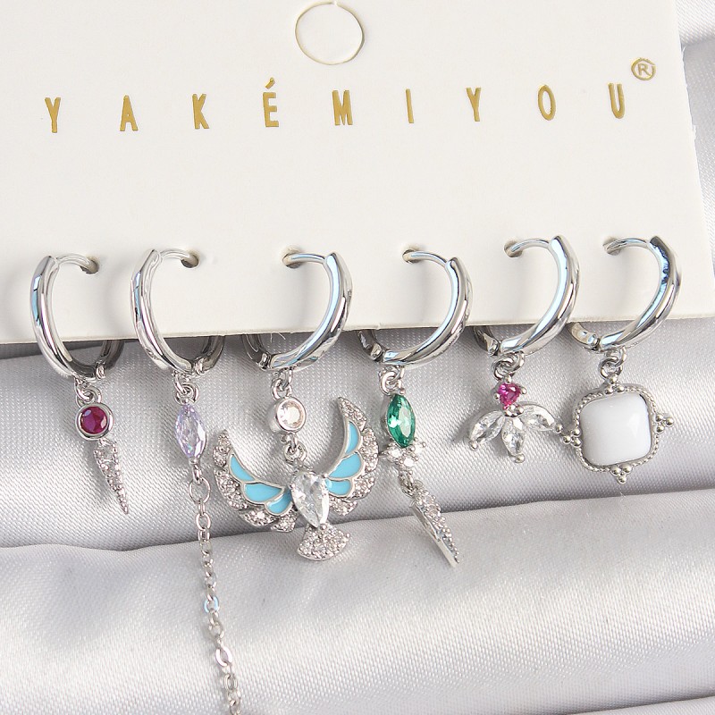 Pirinç Gümüş Renk Zirkon Taşlı Kuş Figür Çiçek Detay 6'Lı Kadın Kombin Küpe