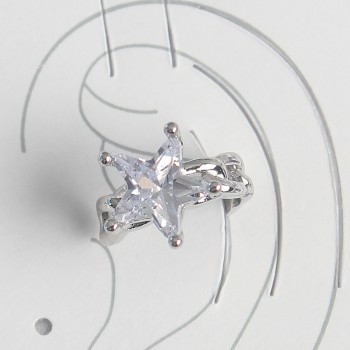 Pirinç Gümüş Renk Zirkon Taşlı Yıldız Model Kadın Kıkırdak Küpe