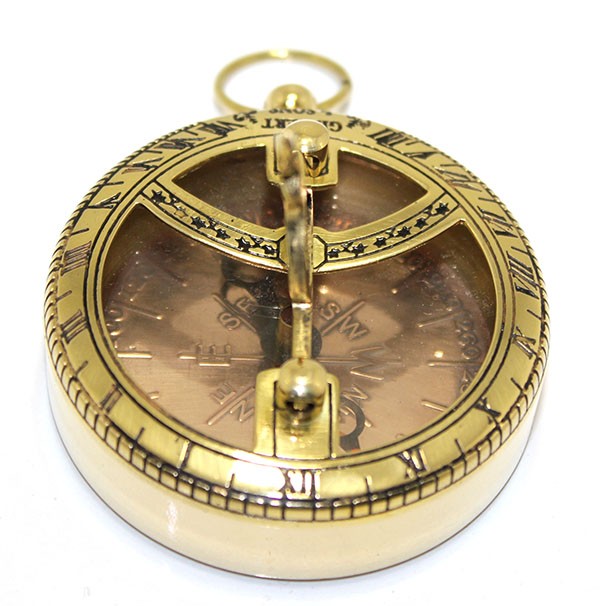 Pirinç Güneş Saati Ve Pusula Modeli 