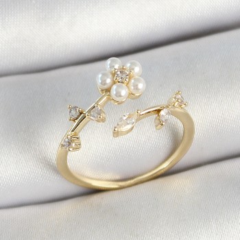 Pirinç İnci Detaylı Papatya Figürlü Zirkon Taşlı Gold Renk Ayarlanabilir Kadın Yüzük