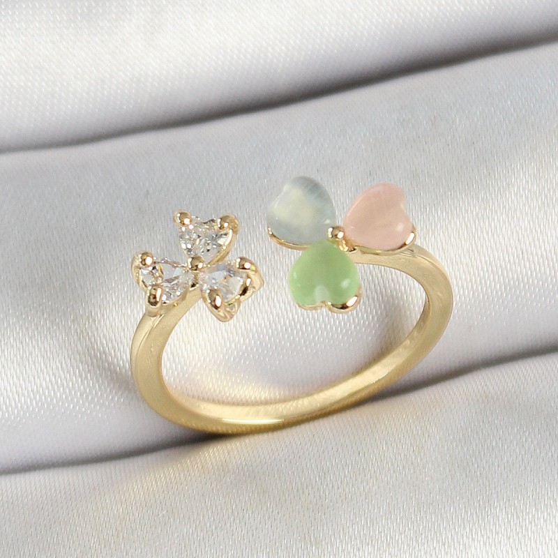 Pirinç Kalp Figürlü Zirkon Taşlı Gold Renk Ayarlanabilir Kadın Yüzük