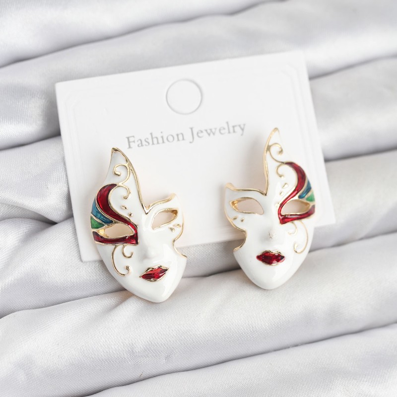 Pirinç Maske Model Kadın Küpe