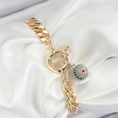 Pirinç Nazar Model Zirkon Taşlı Gold Renk VİP Seri Kadın Bileklik