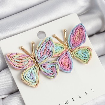 Pirinç Rainbow Kelebek Model Gold Renk Kadın Hasır Küpe