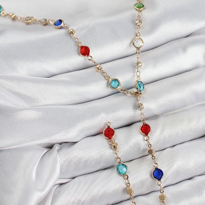 Pirinç Renkli Zirkon Taşlı Model Gold Renk Kadın Y Kolye