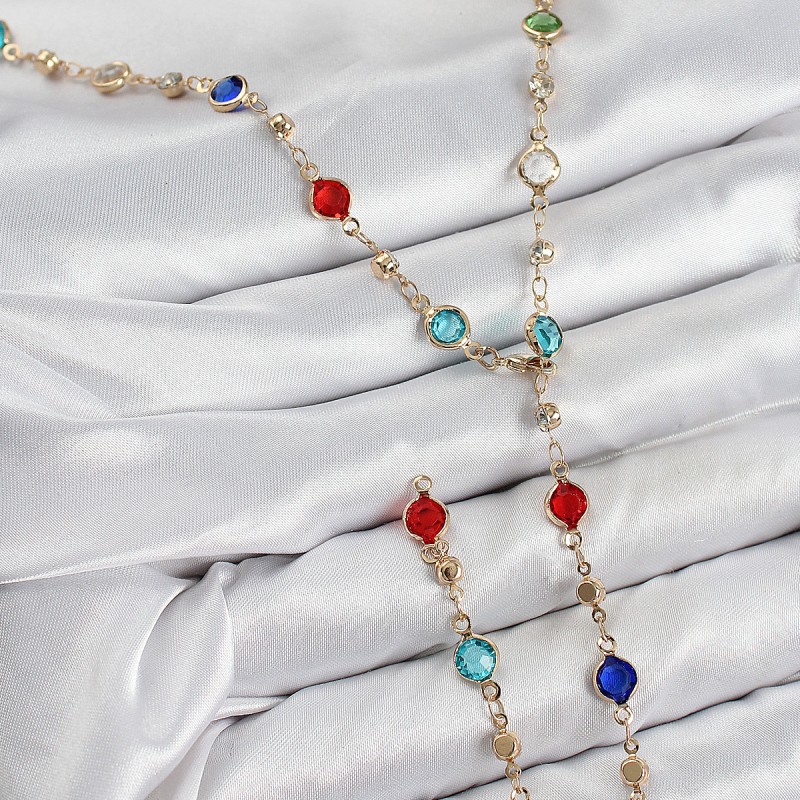 Pirinç Renkli Zirkon Taşlı Model Gold Renk Kadın Y Kolye