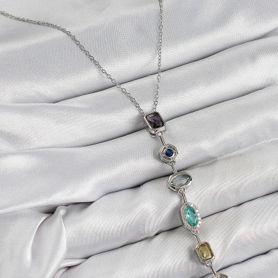 Pirinç Renkli Zirkon Taşlı Model Gümüş Renk 7 Element Kadın Y Kolye