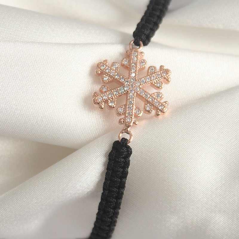 Pirinç Rose Renk Zirkon Taşlı Kar Tanesi Figür Makrome Asansörlü Model Kadın Bileklik