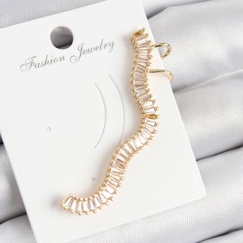 Pirinç Su Yolu Model Gold Renk Sağ Kıkırdak Küpe