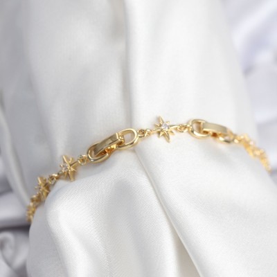 Pirinç VIP Seri Gold Renk Sıralı Kutup Yıldızı Kadın Bileklik