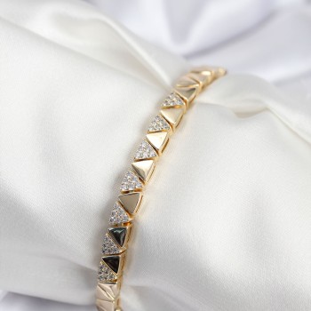 Pirinç VIP Seri Gold Renk Sıralı Üçgen Model Kadın Bileklik