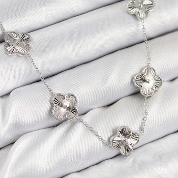 Pirinç VIP Yonca Model Gümüş Renk Kadın Kolye