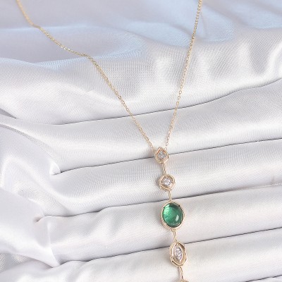 Pirinç Zincir Zümrüt Yeşil Gold Renk Zirkon Taşlı Y Kolye
