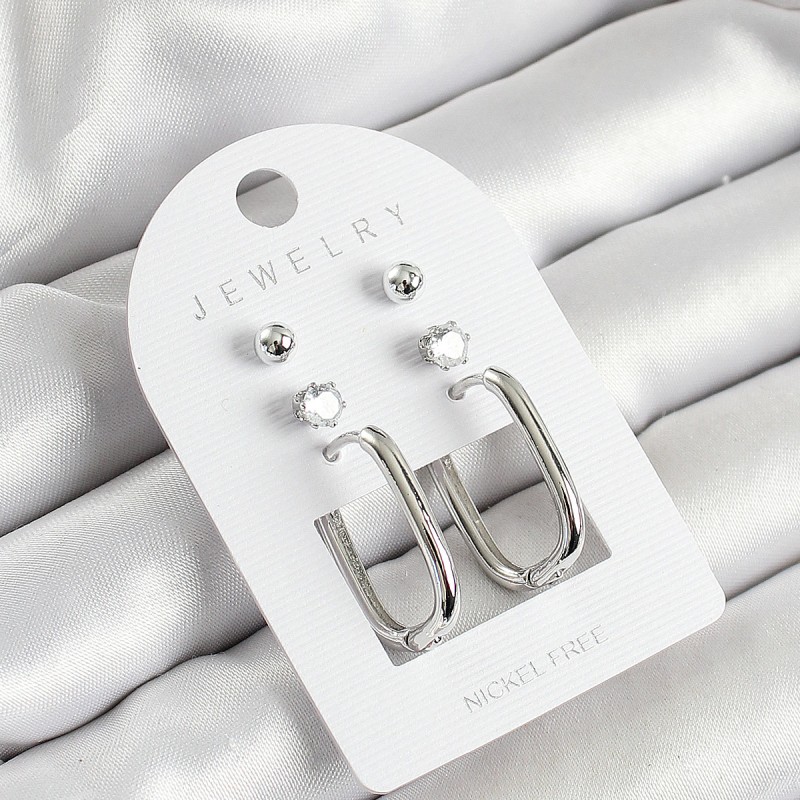 Pirinç Zirkon Taş Ve Dikdörtgen Figürlü Gümüş Renk 3'lü Çift Kadın Küpe Set