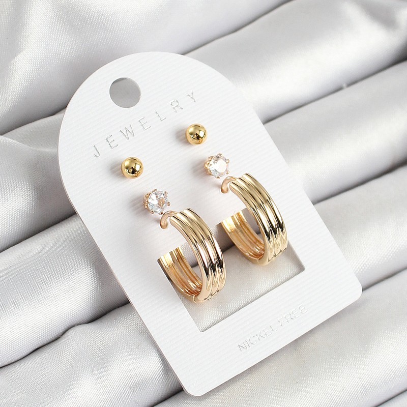 Pirinç Zirkon Taş Ve Halka Figürlü Gold Renk 3'lü Çift Kadın Küpe Set