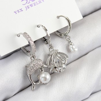 Pirinç Zirkon Taşlı 3'lü Yunus Balığı Ve İstiridye Model Gümüş Renk Kadın Küpe