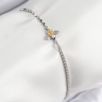 Pirinç Zirkon Taşlı Arı Model Ezme Zincir Gümüş Renk Kadın Bileklik