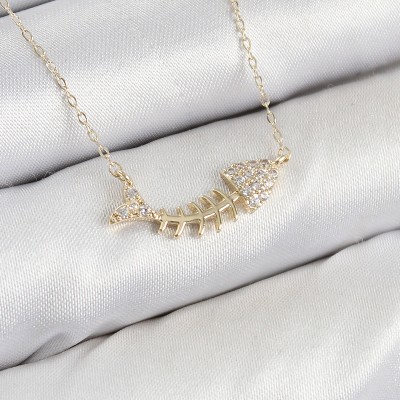 Pirinç Zirkon Taşlı Balık Kılçığı Model Gold Renk Kadın Kolye