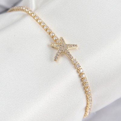 Pirinç Zirkon Taşlı Deniz Yıldızı Model Gold Renk Kadın Bileklik
