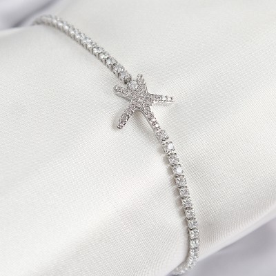 Pirinç Zirkon Taşlı Deniz Yıldızı Model Gümüş Renk Kadın Bileklik