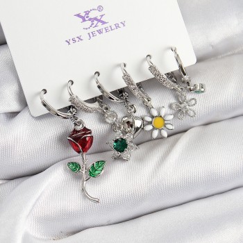 Pirinç Zİrkon Taşlı Gül Ve Papatya Model Gümüş Renk 3'lü Çift Kadın Küpe