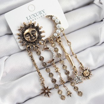 Pirinç Zirkon Taşlı Güneş Ve Ay Figürlü Eskitme Model Sallantılı Küpe