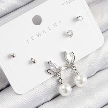 Pirinç Zirkon Taşlı İnci Sallantılı Damla Model Gümüş Renk 925 Ayar Gümüş Çivi Kadın Küpe Set