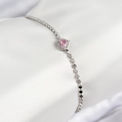 Pirinç Zirkon Taşlı Kalp Model Ezme Zincir Gümüş Renk Kadın Bileklik