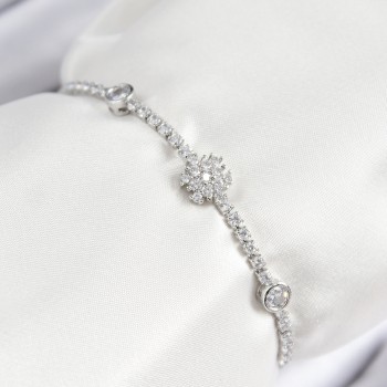 Pirinç Zirkon Taşlı Kar Tanesi Model Gümüş Renk Asansörlü Kadın Bileklik