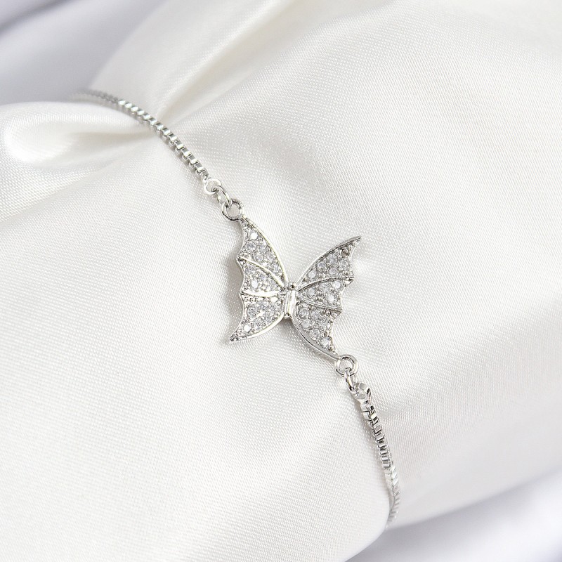 Pirinç Zirkon Taşlı Kelebek Model Gümüş Renk Asansörlü Kadın Bileklik