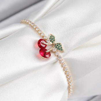 Pirinç Zirkon Taşlı Kiraz Model Gold Renk Asansörlü Kadın Bileklik