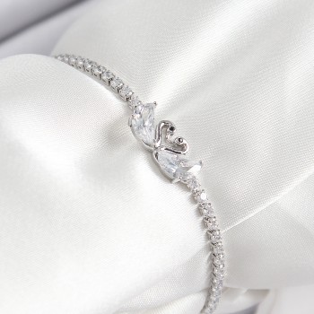 Pirinç Zirkon Taşlı Kuğu Model Gümüş Renk Asansörlü Kadın Bileklik