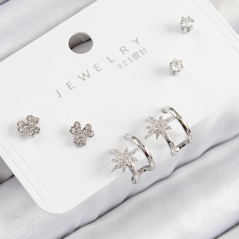 Pirinç Zirkon Taşlı Kutup Yıldızı Model Gümüş Renk 925 Ayar Gümüş Çivi Kadın Küpe Set